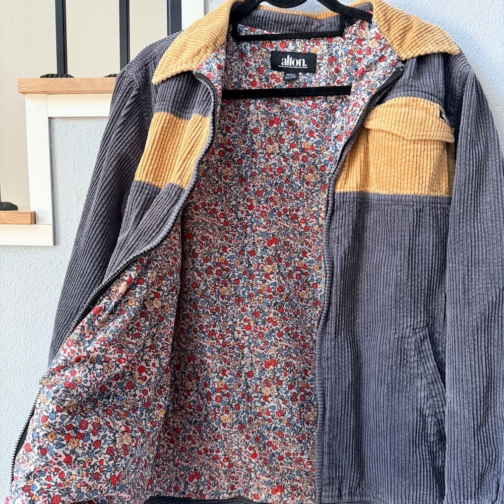 Men's Gray and Mustard Corduroy Zip-Front Shirt Jacket - Picture 9 of 16